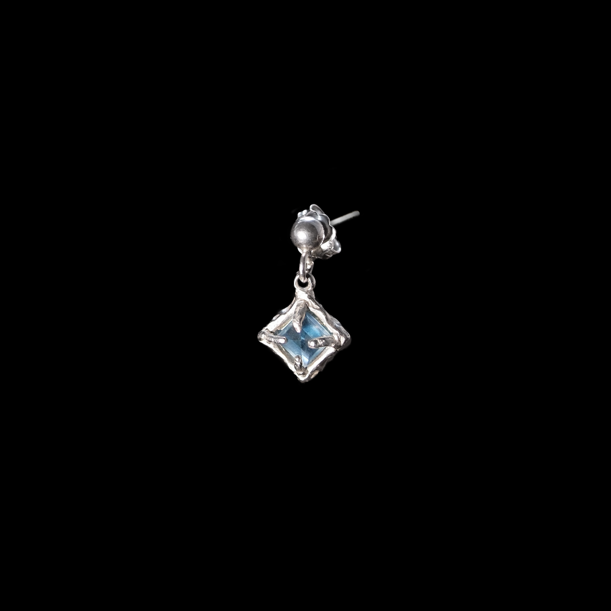 Tango Earring (Short)